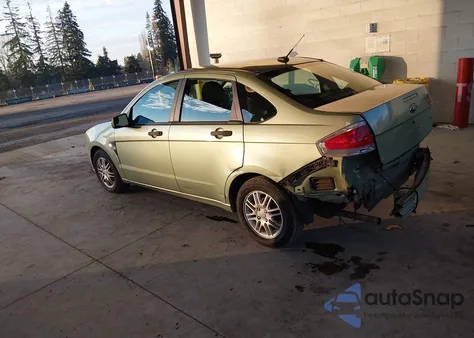 2008 Ford Focus Se/Ses z USA, uszkodzony, nr VIN 1FAHP35N98W180596